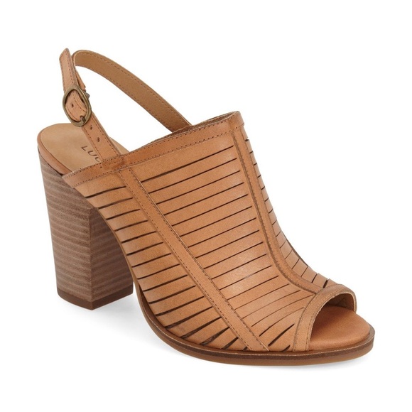 NWT Lucky Brand Lialor Sandals, Size 8.5 - Picture 1 of 6